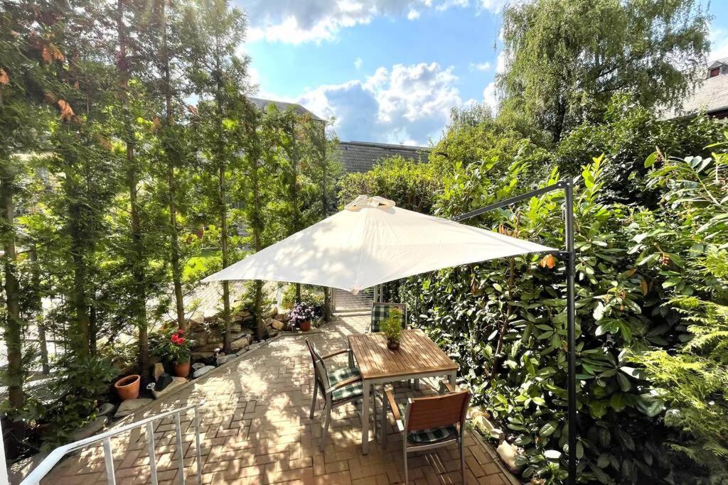 Villa Einhorn: Altstadt Loft Mit Privater Terrasse جوسلار المظهر الخارجي الصورة
